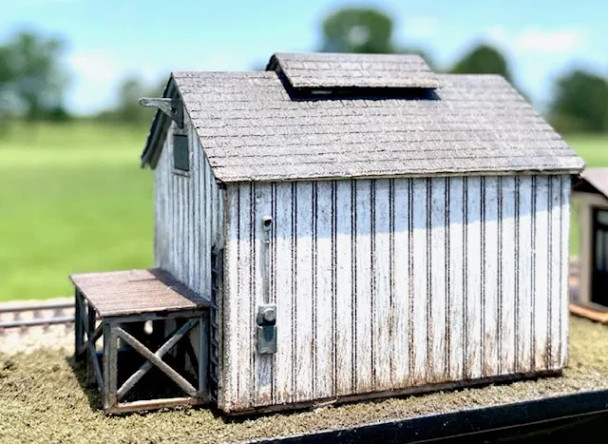Showcase Miniatures 1113 - Icehouse  - N Scale Kit