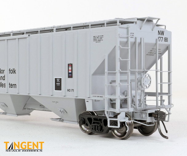Tangent Scale Models 36220-11 - NW Roanoke Shops 4750CuFt Covered Hopper Norfolk & Western (NW) 177181 "Delivery HC-71 1973" - HO Scale