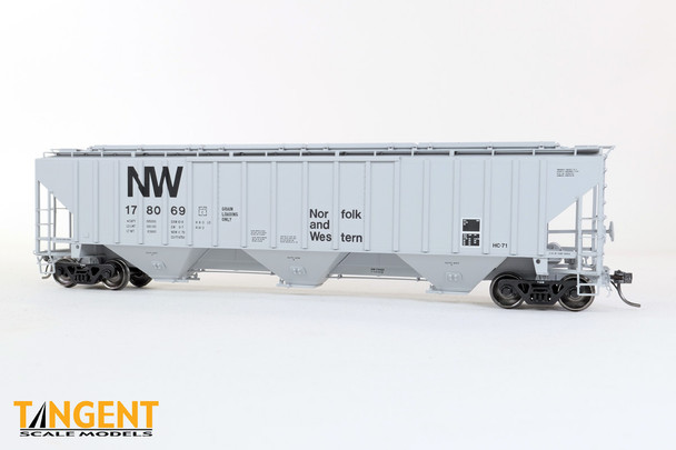 Tangent Scale Models 36221-07 - NW Roanoke Shops 4750CuFt Covered Hopper Norfolk & Western (NW) 178081 "Delivery HC-71 1979" - HO Scale