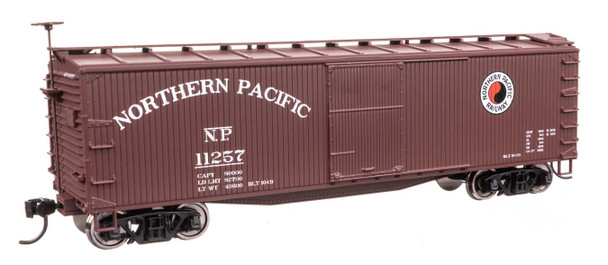 Walthers Mainline 910-40185 - 40' Double Sheathed Wood Boxcar Northern Pacific (NP) 11266 - HO Scale
