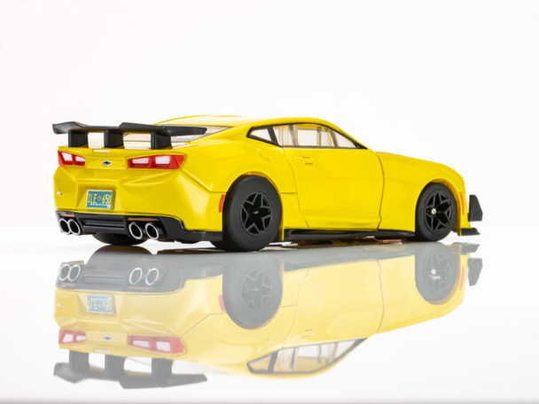 AFX Racing 22075 - 2021 Camaro Shock Ylw  - HO Scale