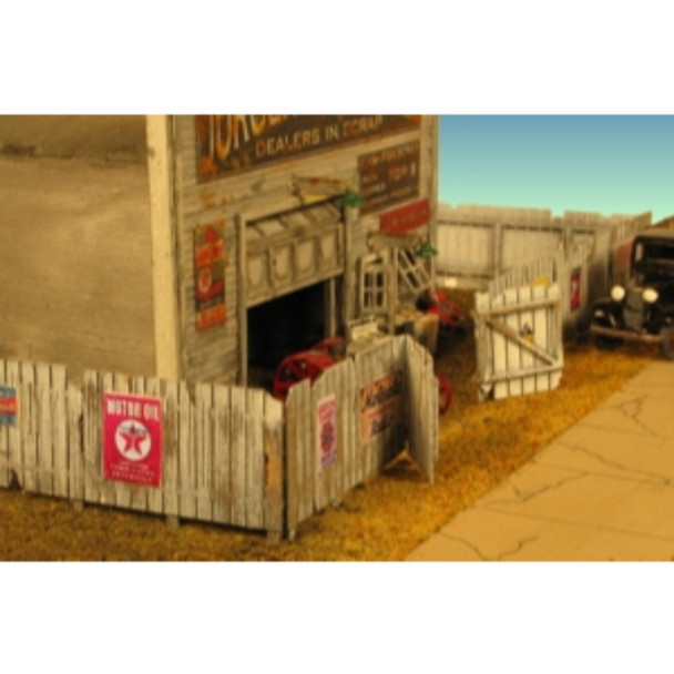 Monroe Models 2309 - Junk Yard Fence  - HO Scale Kit