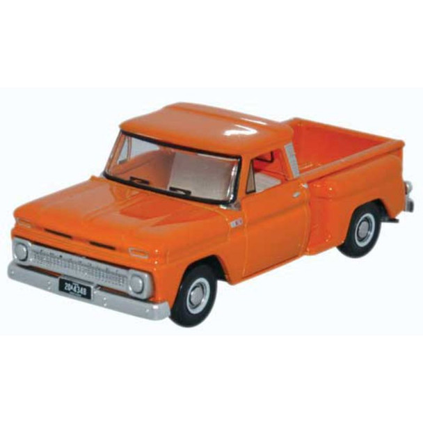 Oxford Diecast 87CP65002 - 1965 Chevrolet Stepside Pickup Truck - Assembled    - HO Scale