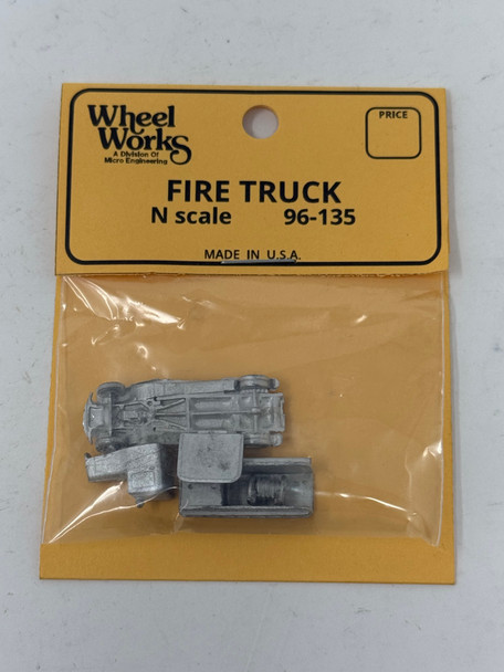 Micro Engineering 96-135 - Fire Truck  - N Scale Kit