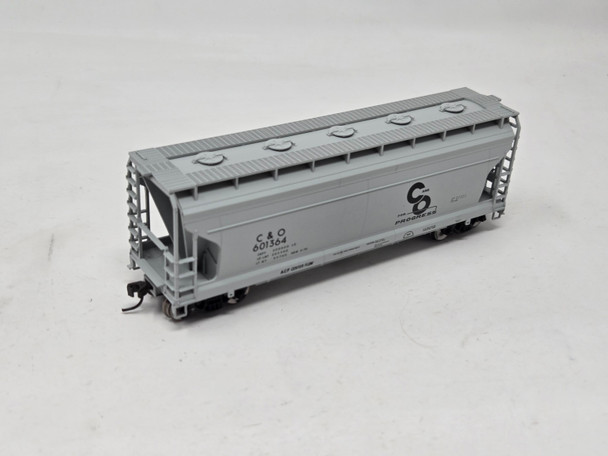 Pre-Owned: Atlas 2 Bay Hopper C&O 601364 - HO Scale