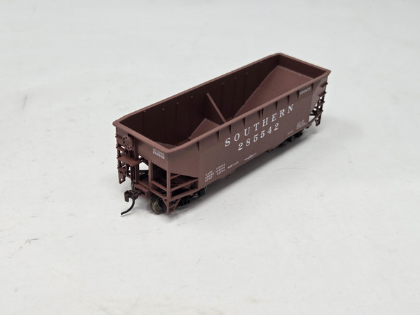 Pre-Owned: Atlas 2 Bay Open Hopper Southern 285542 - HO Scale