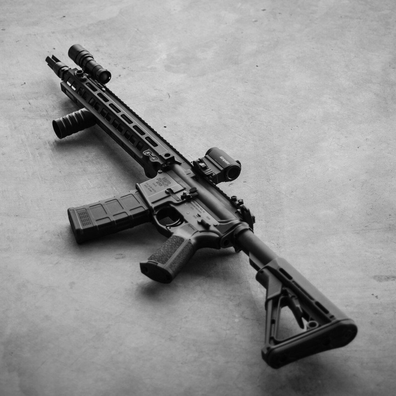 Arisaka Vertical Grip, M-LOK: Black
