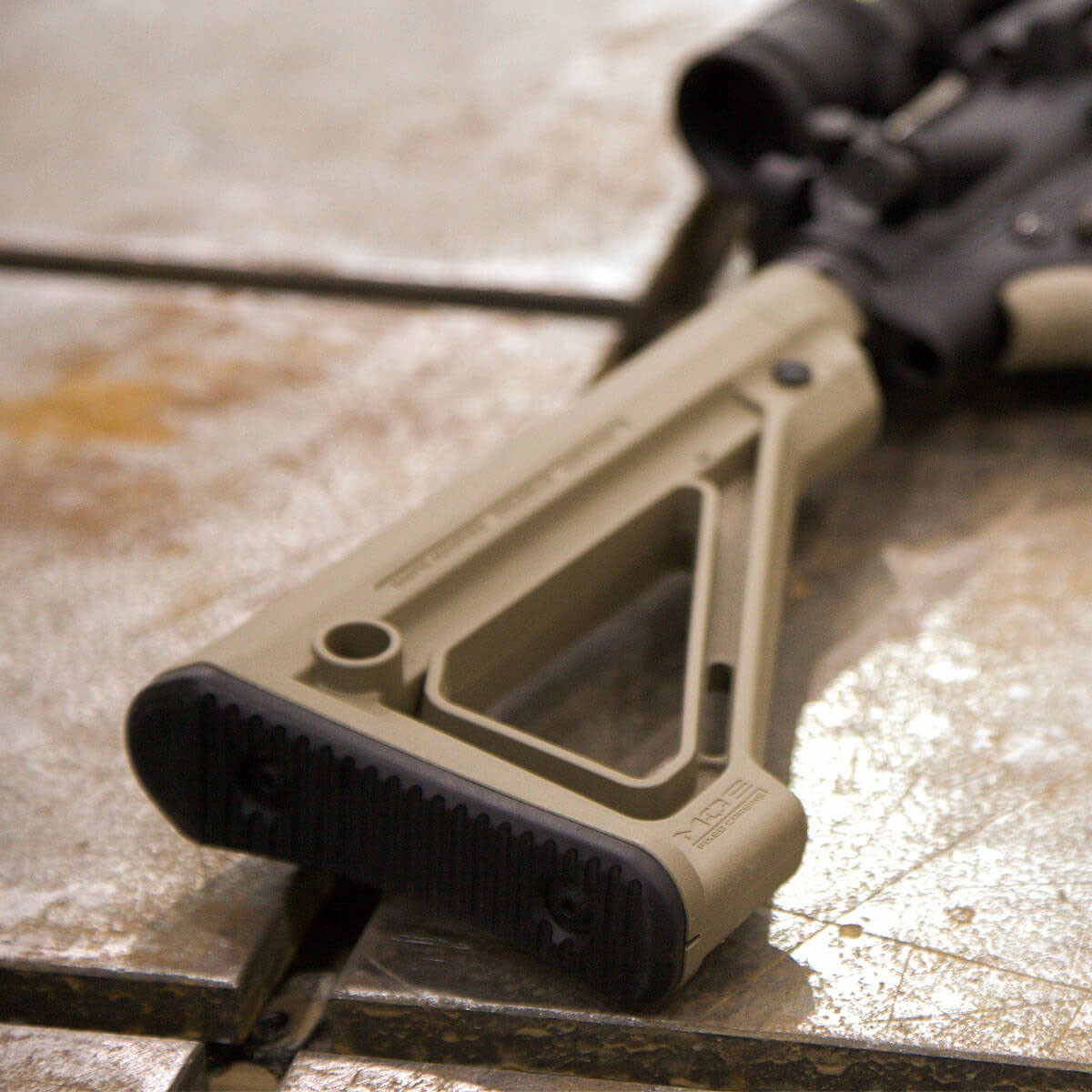 Magpul MOE Fixed Carbine Stock - Mil-Spec, Flat Dark Earth