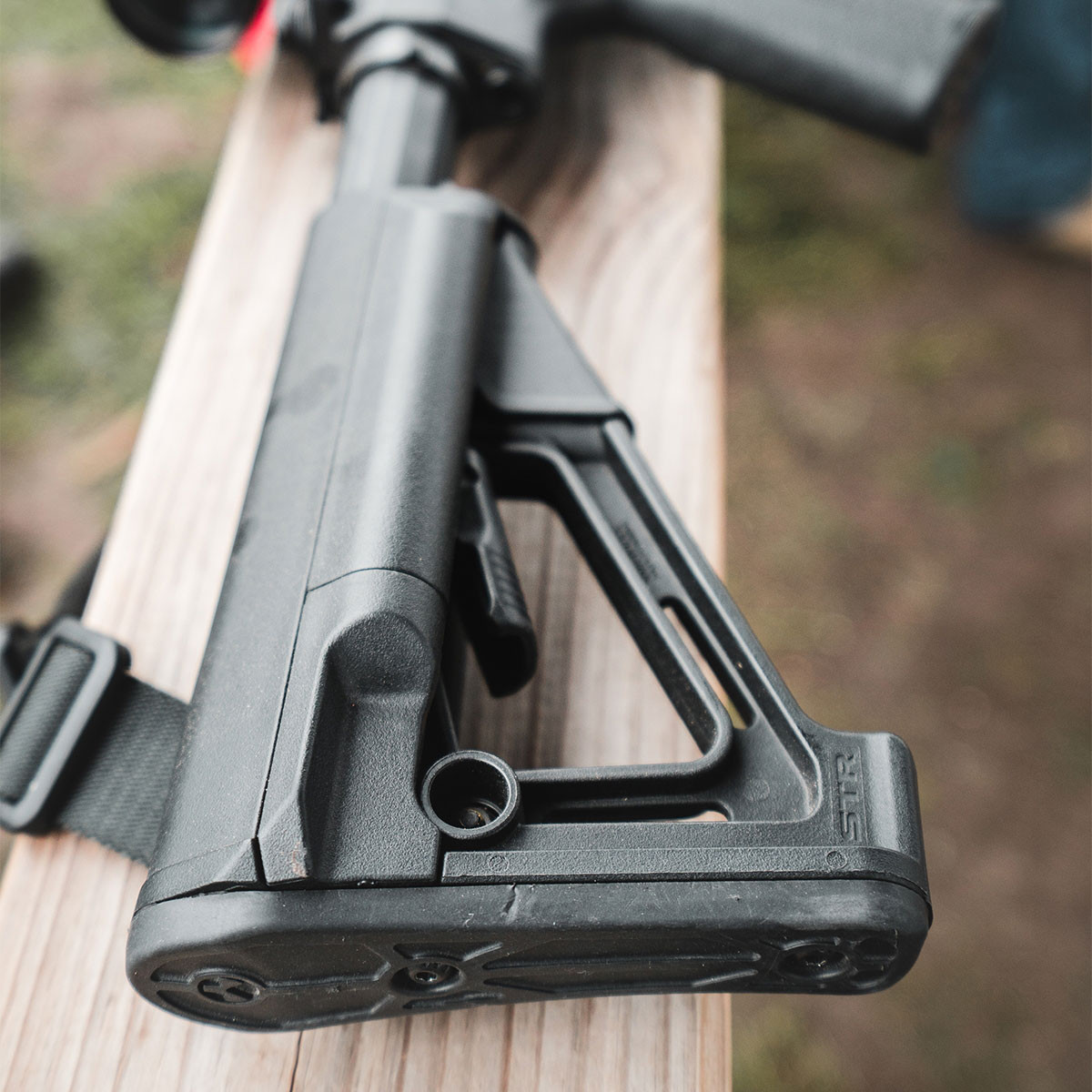 Magpul STR Carbine Stock - Mil-Spec: Stealth Gray