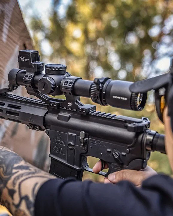 Vortex Optics Venom Bundle: 1-6x24 SFP, AR-BDC3 Reticle + 3 MOA