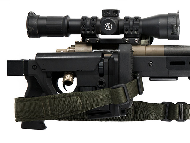 FOLDING CAPABILITY 

Folding stock with push-button activated durable steel hinge with melonite finish

Folding stock is also designed to avoid interference with the bolt handle when folded and is compatible with a large variety of aftermarket bolt knobs and handles

A fixed stock adapter (MAG998) is also available for a non-folding stock solution