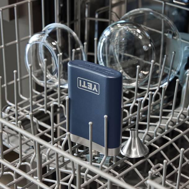 YETI Flask, 207 mL / 7 oz: White