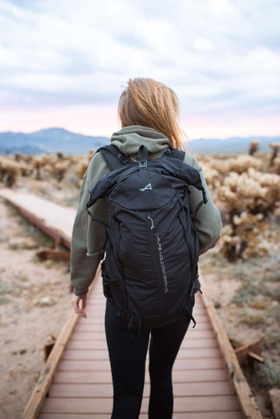 ALPS Mountaineering Tour Backpack: Black, 35L - 40L