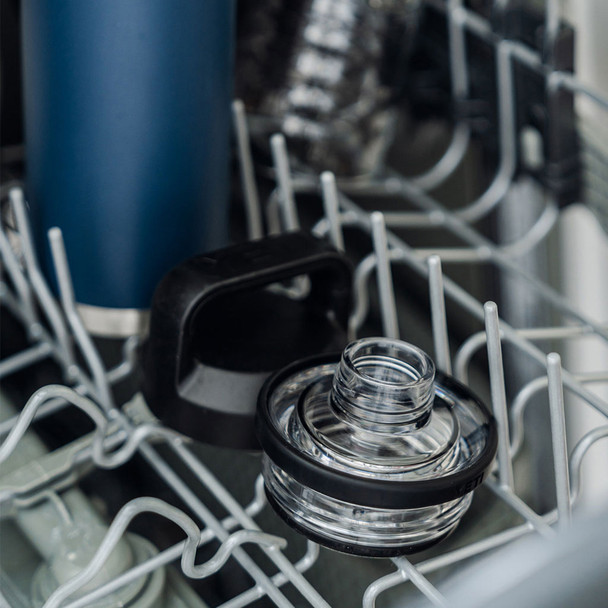 YETI Rambler Bottle with Chug Cap, 769 mL / 26 oz: Big Sky Blue