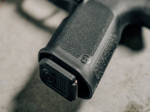 Magpul EHG SG9 Grip – SIG P320 Full Size: Black