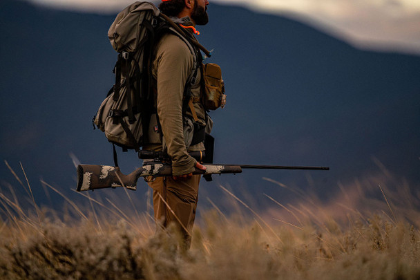 Weatherby Mark V High Country Rifle: 6.5 Creedmoor, 22" Barrel, Model MHC01N65CMR4B