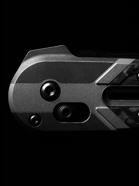 Benchmade 491BK-261 | Gold Class Lowden | Titanium | Carbon Fiber | Spear-Point