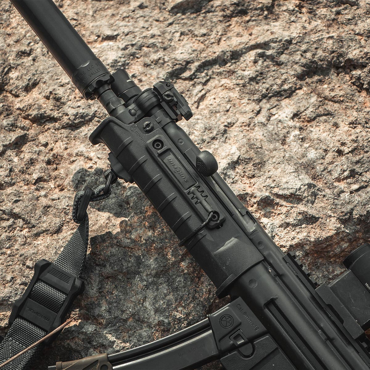 MAGPUL SL HAND GUARD MP5用 Magpul SL Hand Guard - HK94/MP5, Black