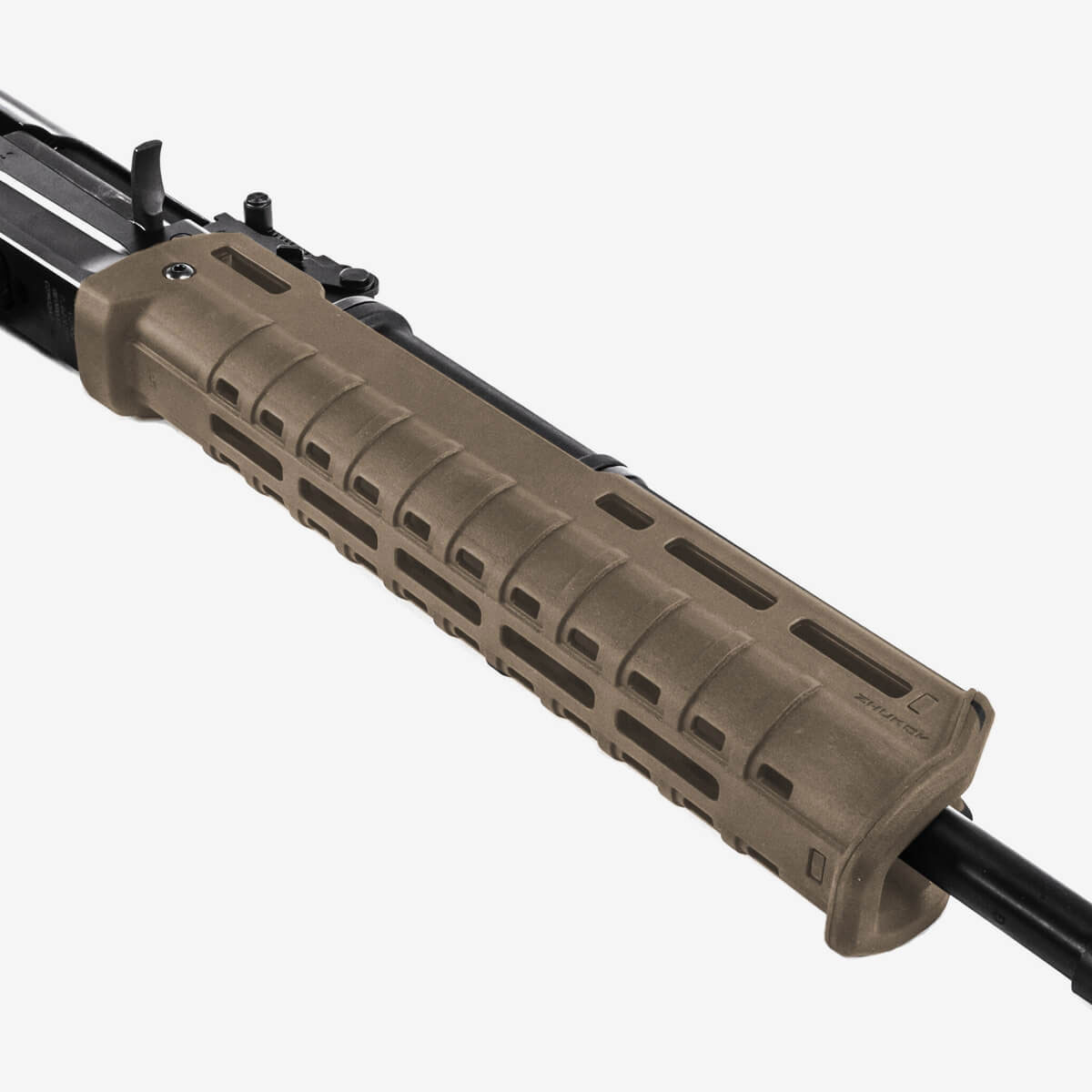 MAG586-FDE-003__59512.
