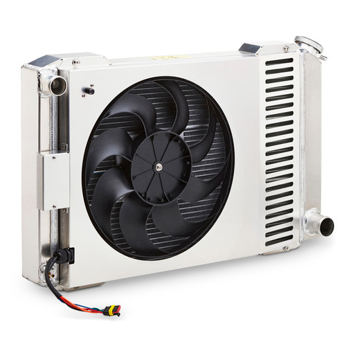PFM69580-23 Slim-Fit Radiator