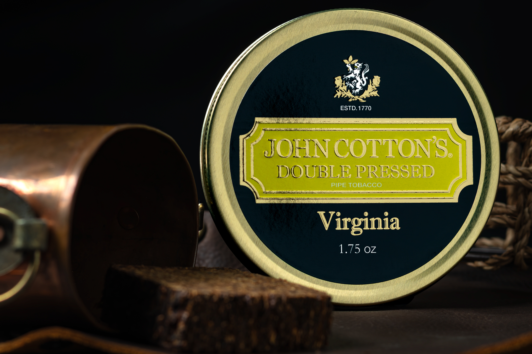 cotton and tobacco Reviews | John The fabric has a roll width of 137.2cm and a tile pattern repeat of W 137.2cm x H 88.04cm Nova Pipes & Tobacco |