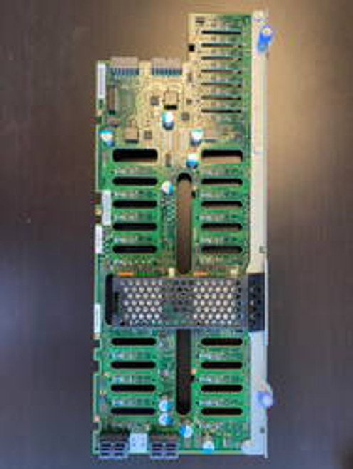 IBM 8286 00E1976 2B0FDisk drive backplane