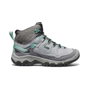 Side profile of the women's targhee IV waterproof hiking built showcasing the alloy and granite green color upper. Side profile of the women's targhee IV waterproof hiking built showcasing the alloy and granite green color upper.