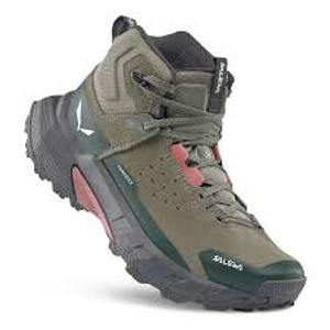 Image shows the Pedroc 2 leather boot from the front with the heel raised. Image shows the Pedroc 2 leather boot from the front with the heel raised.