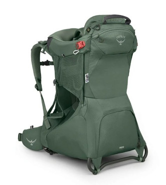 Image displaying spacious carrying capacity and the multiple pockets on the front of the pack.