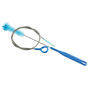 Keep your hydration reservoir and drink tube fresh and clean with this easy-to-use 2-brush set. The broad head brush is designed to scrub the interior nooks and crannies of your reservoir while the thin, coiled brush scours your drink tube for a thorough, good-as-new clean.