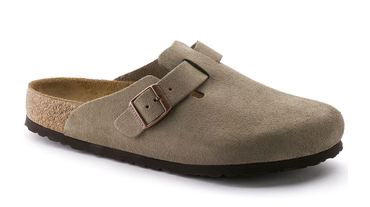 The classic Birkenstock Boston soft footbed shown in Taube with clog style and over arch buckle.