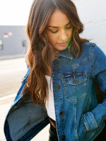 Wrangler Women's Jacket - Classic Fit - Dark Denim