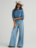 Wrangler Women's Shirt - Western Snap - Light Denim