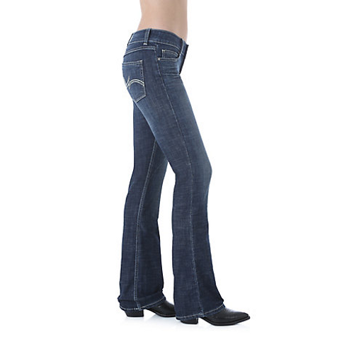 Wrangler Women's Jeans - Mid Rise - Essential Denim / Boot Cut - Billy's  Western Wear