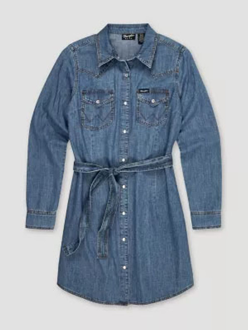 Women's Long Sleeve Western Snap Denim Shirt in Mid Denim