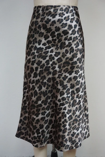 Hem & Thread Women's Shirt - Midi Length Satin - Leopard Print / Ash Grey