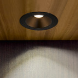 in_use_1_image_role,feed_image_role_2