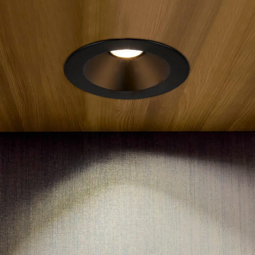 in_use_1_image_role,feed_image_role_2