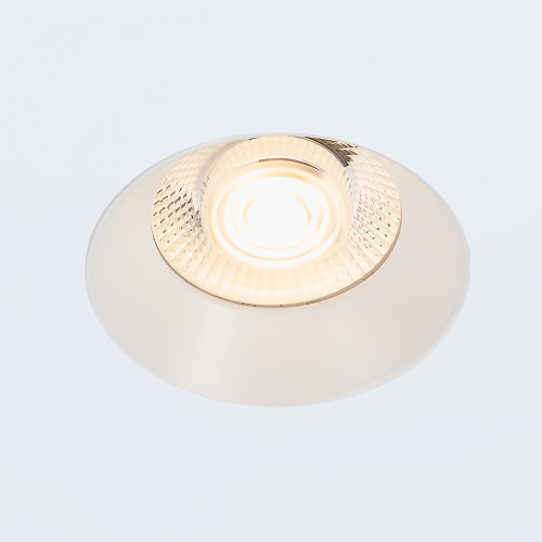 in_use_1_image_role,feed_image_role_2
