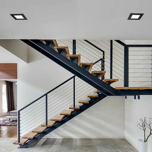 in_use_1_image_role