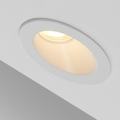 in_use_1_image_role,feed_image_role_2
