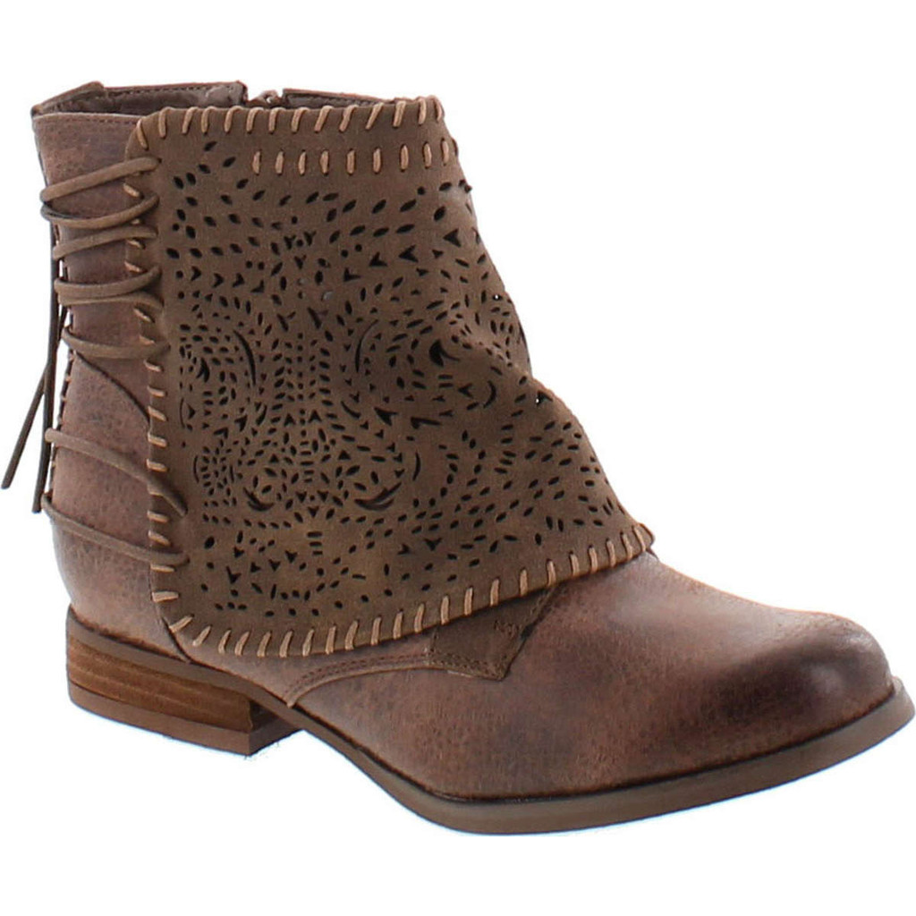 Not Rated Women's Crumbly Ankle Bootie