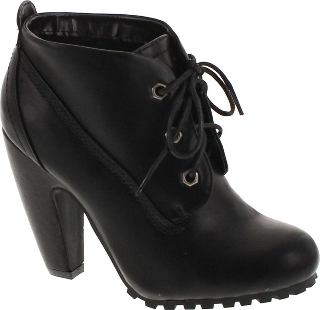 Bamboo Womens Mozza-27L Round Toe Classic Lace Up Lug Sole Platform Ankle Bootie