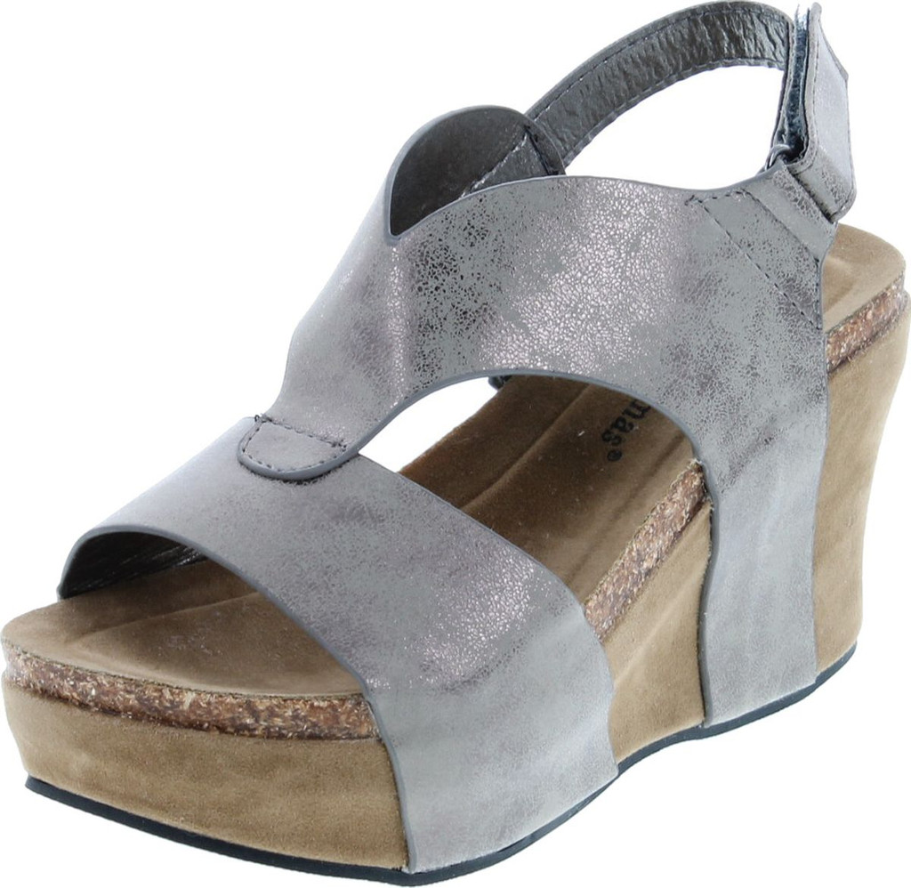 Pierre Dumas Women's Hester-6 Wedge Sandal