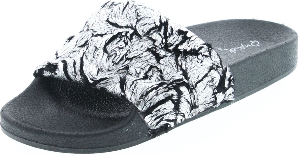 Qupid Booboo-07 Women Metallic Faux Fur Slide Casual Lounging Trendy Furry Slipper