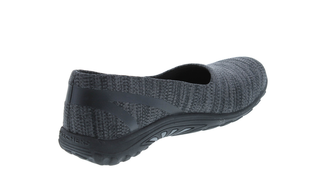 Skechers Relaxed Fit Reggae Fest Dread Knit Womens Slip On Loafer Moc