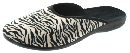 Sc Home Collection Womens Closed Toe Animal Print Slippers