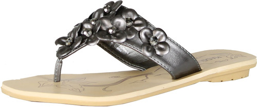 Madeline Stuart Womens Kittie Fashion Flip Flop Sandals