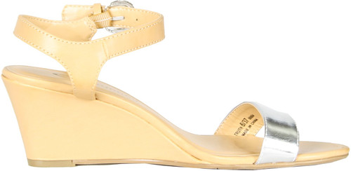 Cl By Chinese Laundry Womens Truth Sandals
