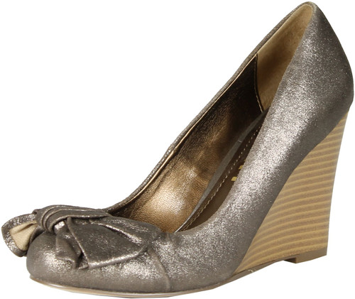 Report Women's Gordon Wedge Pump